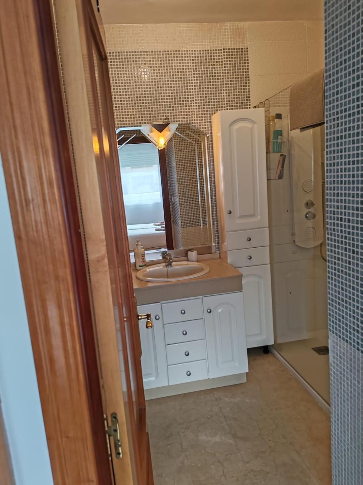 Seaview With Great Amenities & Facilities Benalmádena